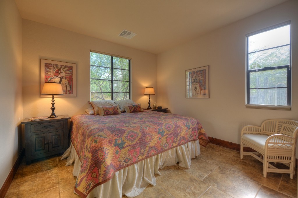 Guest room with views of the park