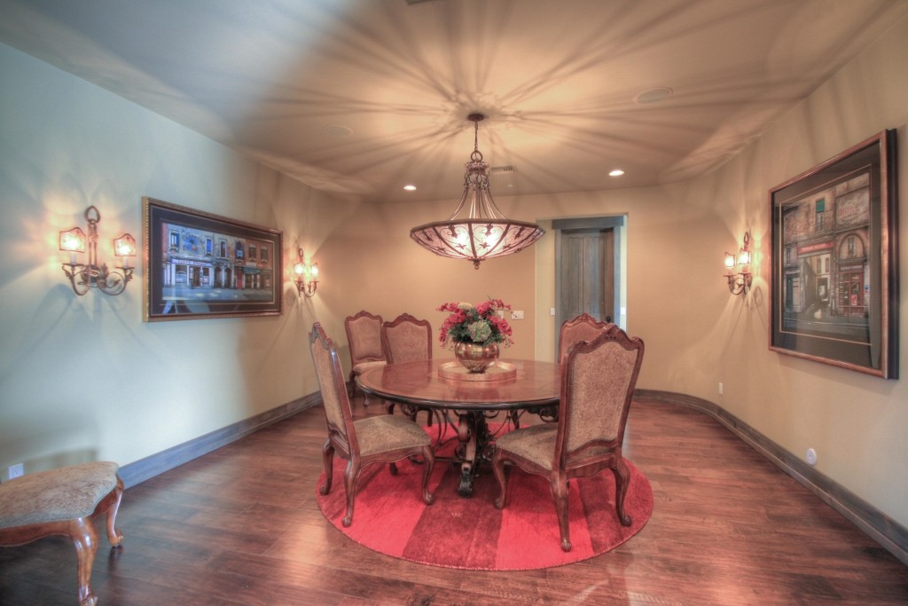 Formal dining room