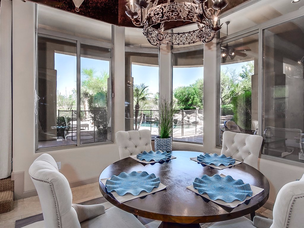 016_Breakfast Nook