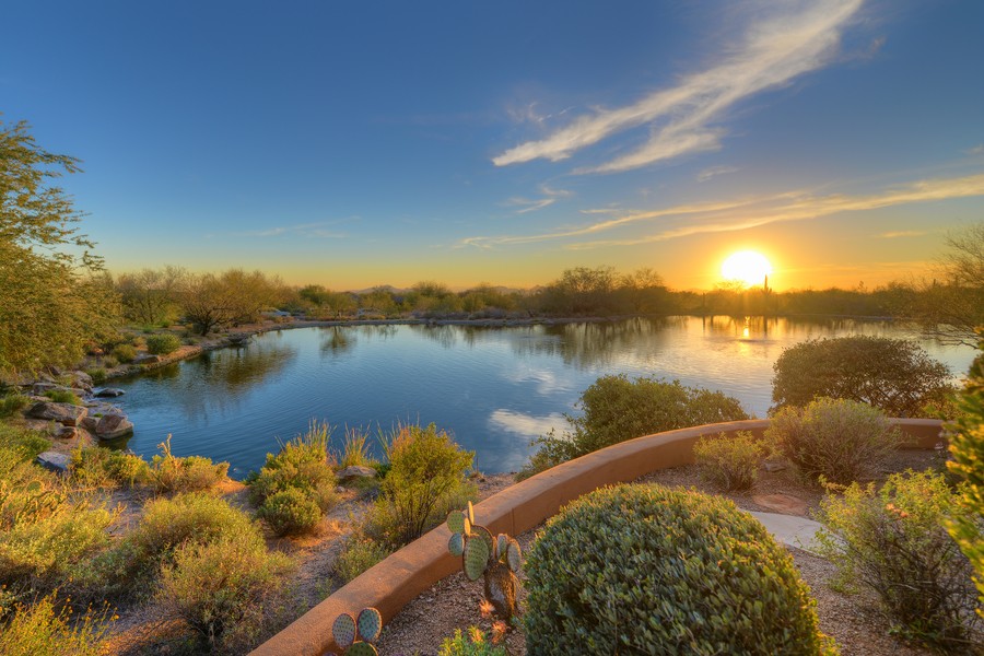 051_lakeview-sunset