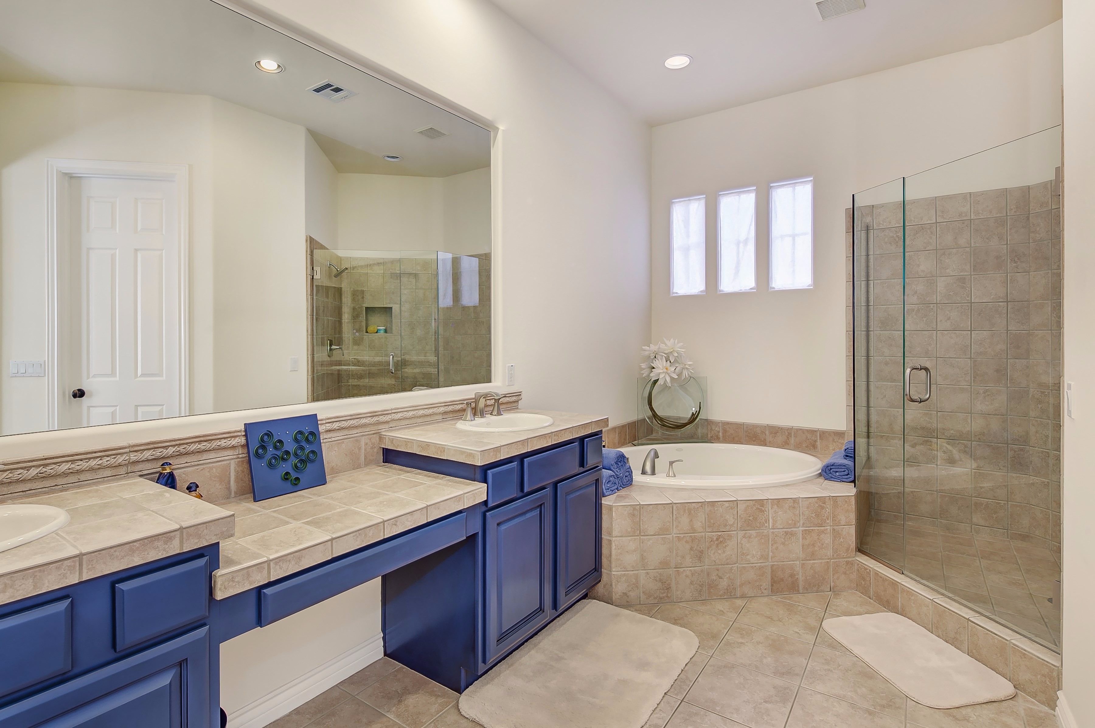 Separate shower and soaking tub at this Scottsdale home for sale in DC Ranch located at 8867 E Mountain Spring Rd Scottsdale, AZ 85255 listed by Don Matheson at The Matheson Team