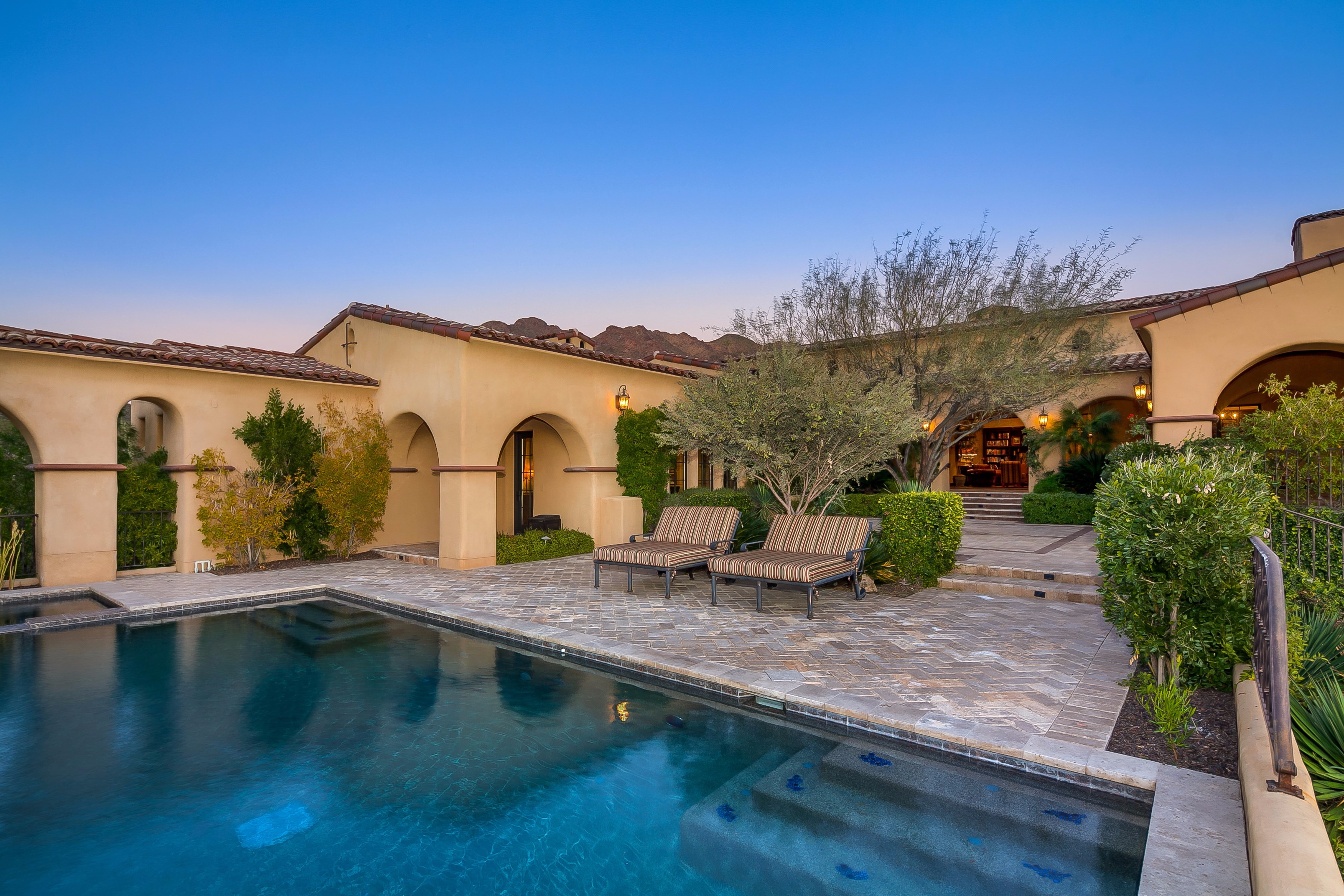 Pool and courtyard at this Scottsdale home for sale in Silverleaf located at 10744 E Wingspan Way #1665 Scottsdale, AZ 85255 listed by Don Matheson at The Matheson Team