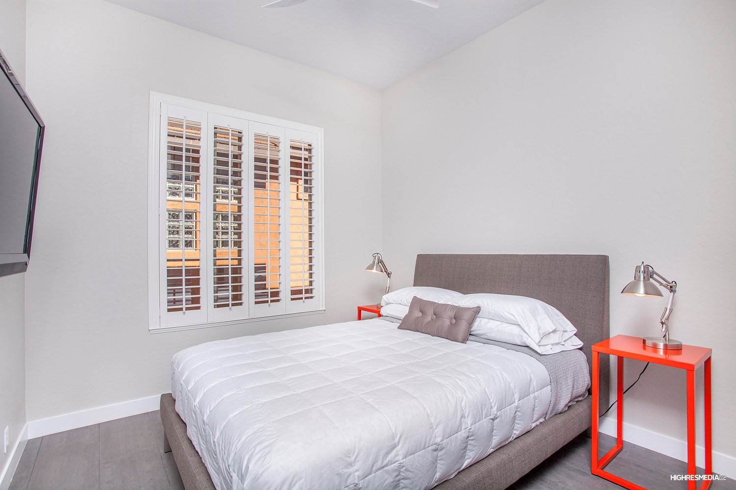 Light-filled guest bedroom at this Scottsdale home for sale in DC Ranch located at 20421 N 96th Way Scottsdale, AZ 85255 listed by Don Matheson at The Matheson Team