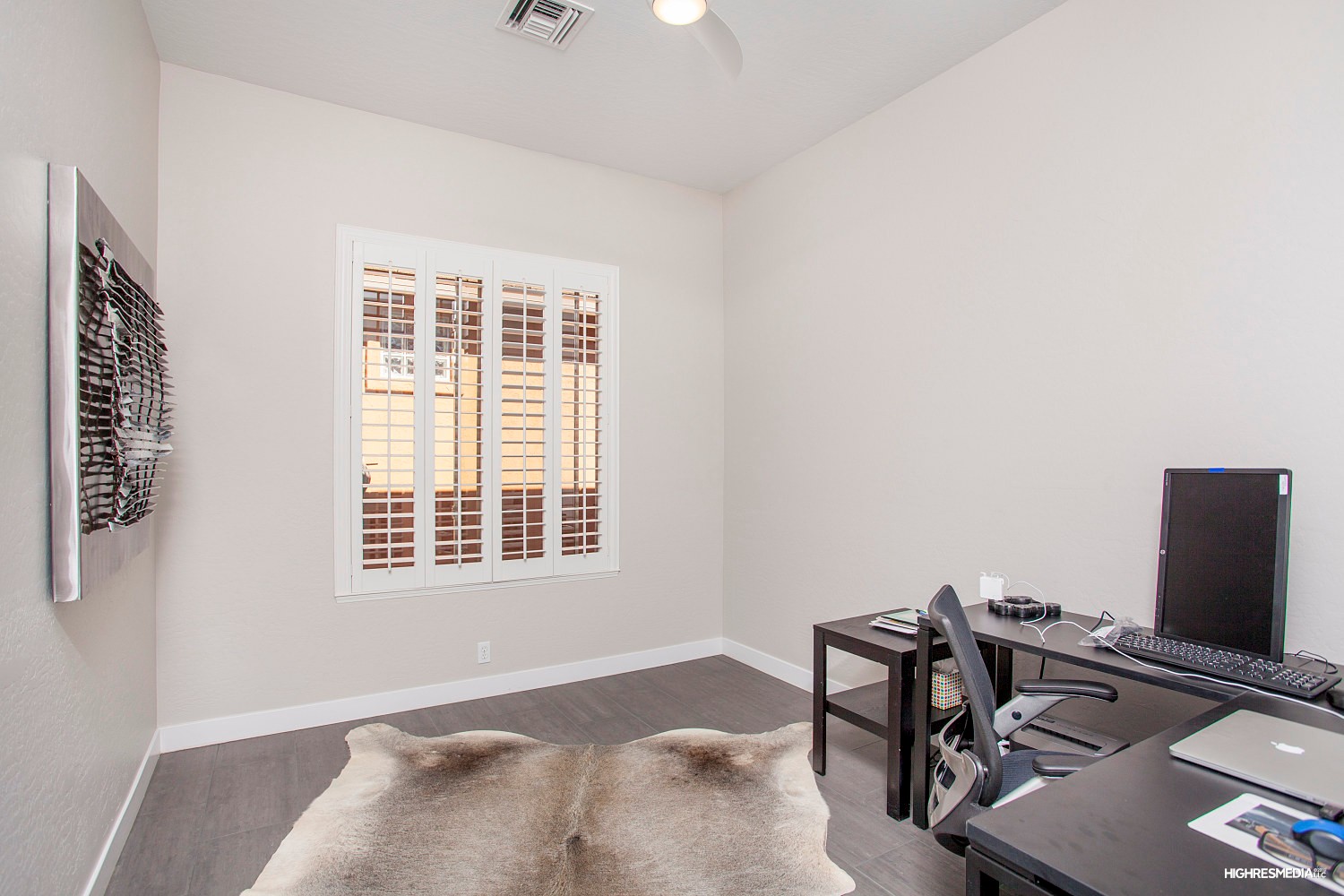 Inviting office/guest bedroom at this Scottsdale home for sale in DC Ranch located at 20421 N 96th Way Scottsdale, AZ 85255 listed by Don Matheson at The Matheson Team