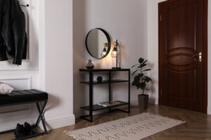Stage Your Foyer to Sell Your Home in DC Ranch