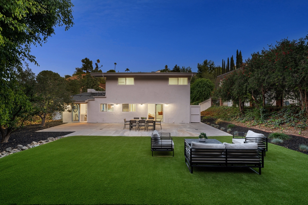 Areas of Your Home You NEED to Stage to Sell